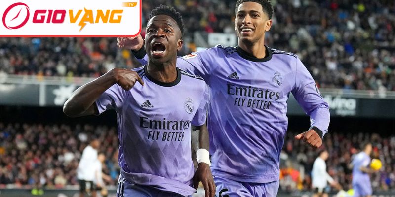 Real Madrid thoát hiểm – chiến thắng bản lĩnh giữa áp lực bủa vây
Real Madrid thoát hiểm – chiến thắng bản lĩnh giữa áp lực bủa vây
